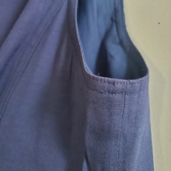 Theory blue vneck sleeveless sheath dress with pockets size 4! - Picture 7 of 12